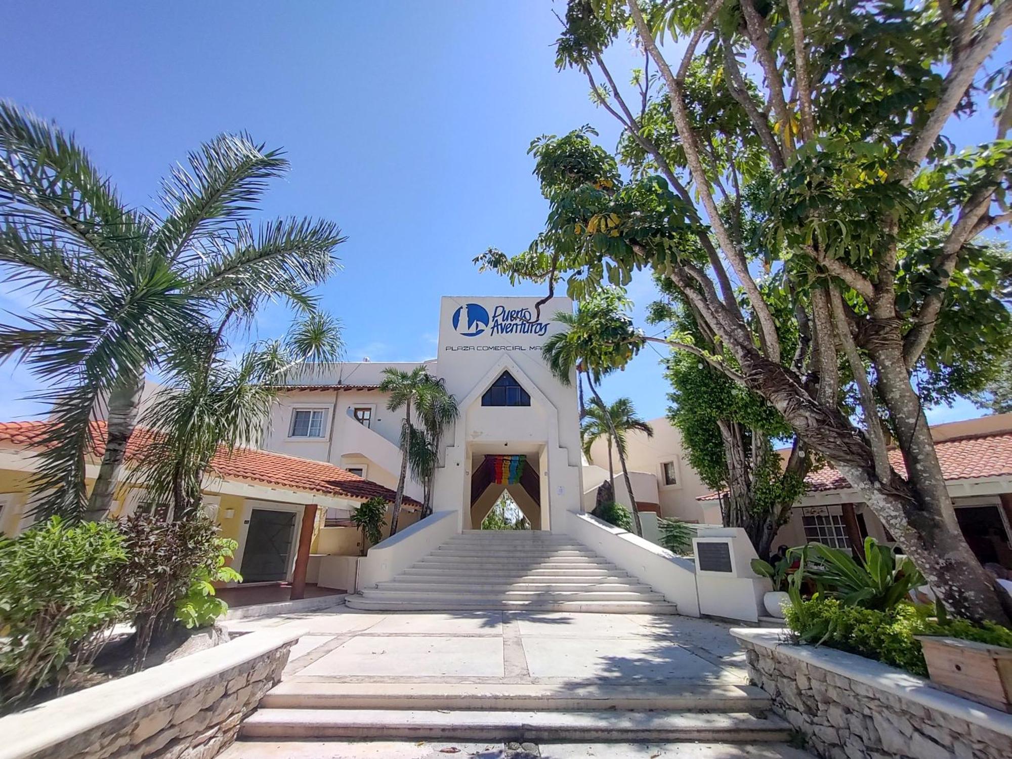 Private Rooms In A Hotel-Type Apartment - Super Located Puerto Aventuras Esterno foto